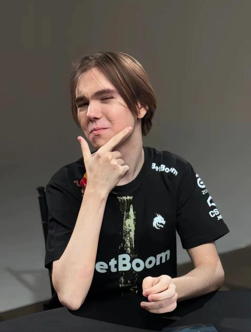 传闻： RobbieBk 加入 LOUD