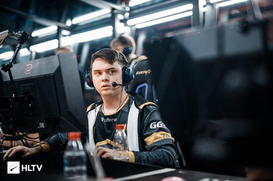 Breathe：希望以后有优势打的更放的开一点 不要畏手畏脚的